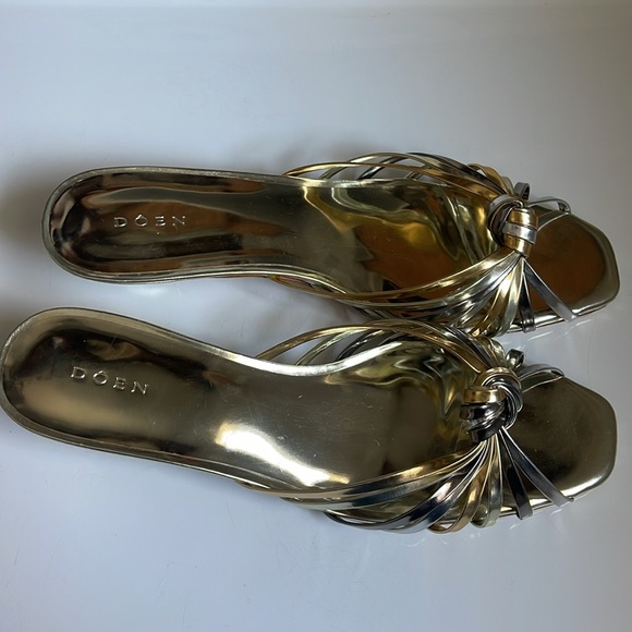 Brand new Doen kitten heel slip on sandals knot detail - Picture 2 of 7